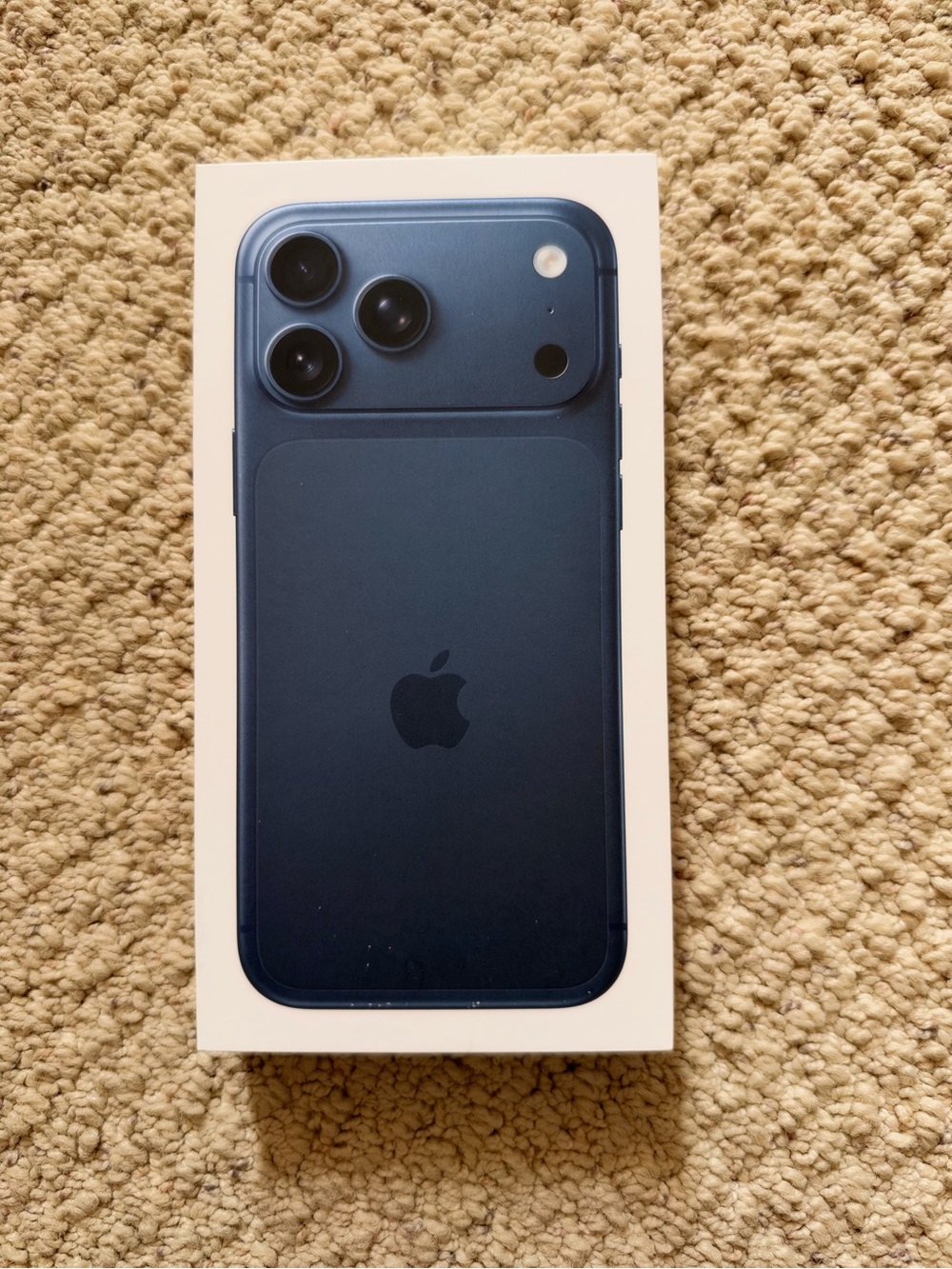 iPhone 17 pro max Box Only! Apple iPhone 17 pro max Box deep blue